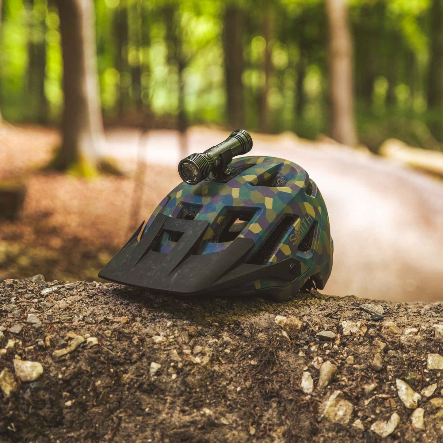 Exposure JOYSTICK 18 - 1200 Lumens | 1.5 - 36 Hours Runtime | 105g