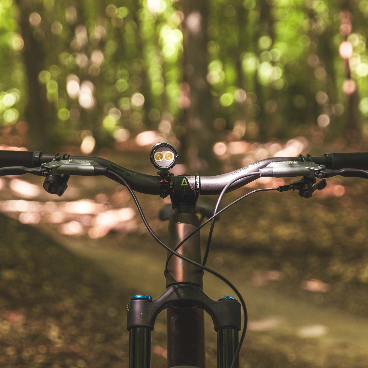 Exposure RACE 19 - 2650 Lumens | 2-36 Hours Runtime | 195g